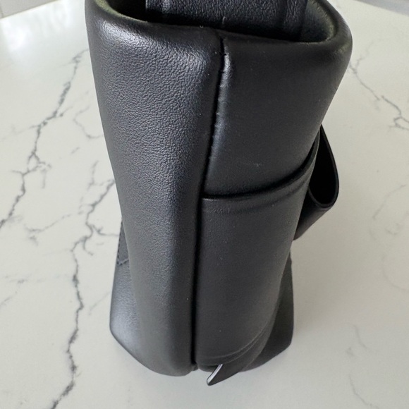 Acne Studios Musubi Shoulder Bag - Picture 7 of 14